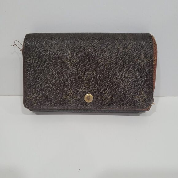 FAIR Louis Vuitton LV Portefeuille Tresor Bifold Wallet Medium Monogram Brown - Picture 1 of 12
